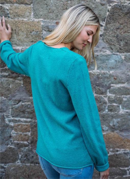 Eribé Corry V-Neck Pocket Sweater - Shamrock
