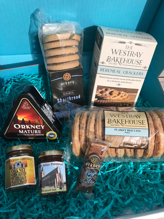 Orkney Biscuit, Cheese and Peedie Preserves Christmas Box