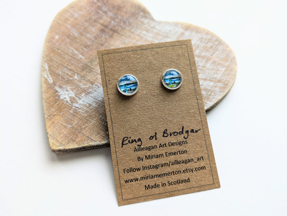 Ailleagan Art by Miriam Emerton - Dangling Earrings