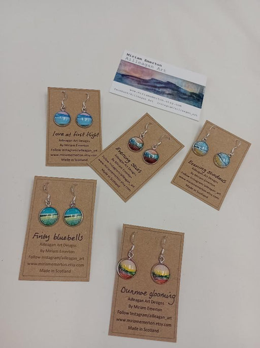 Ailleagan Art by Miriam Emerton - Dangling Earrings