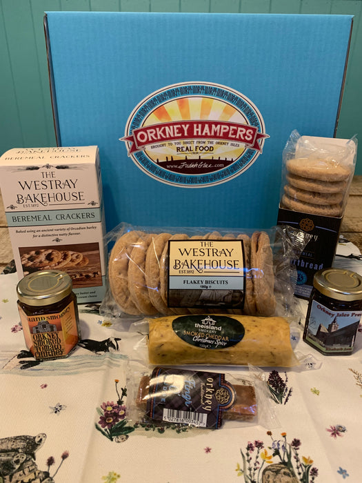 Orkney Biscuit, Cheese and Peedie Preserves Christmas Box
