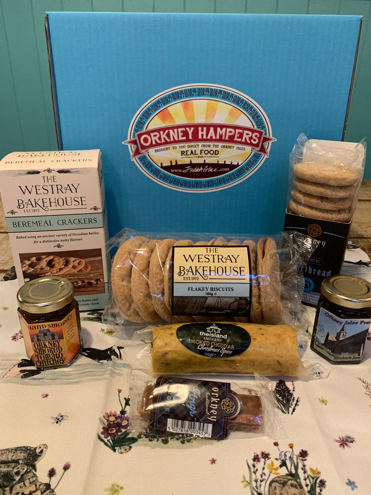 Orkney Biscuit, Cheese and Peedie Preserves Christmas Box