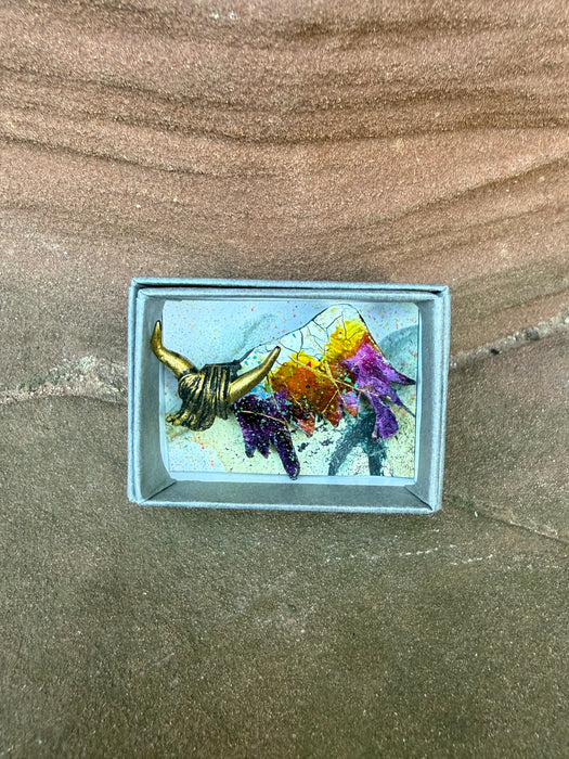 Skaramanda Jewellery Highland Cow Brooch - Sunset Colours