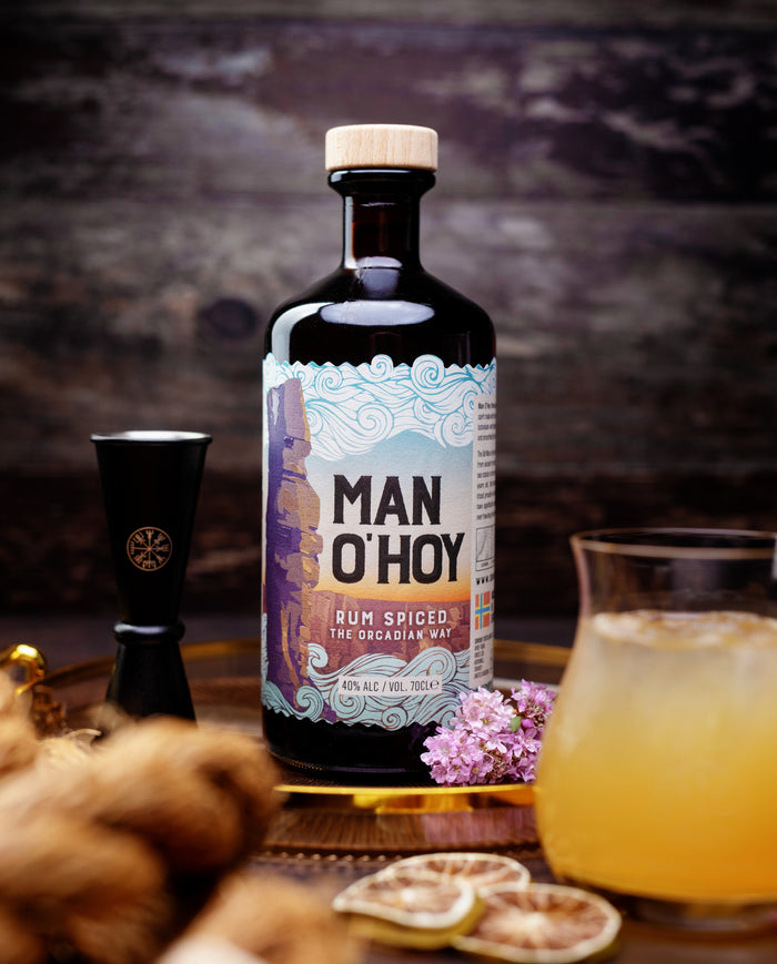 NEW Man O Hoy Rum 70cl