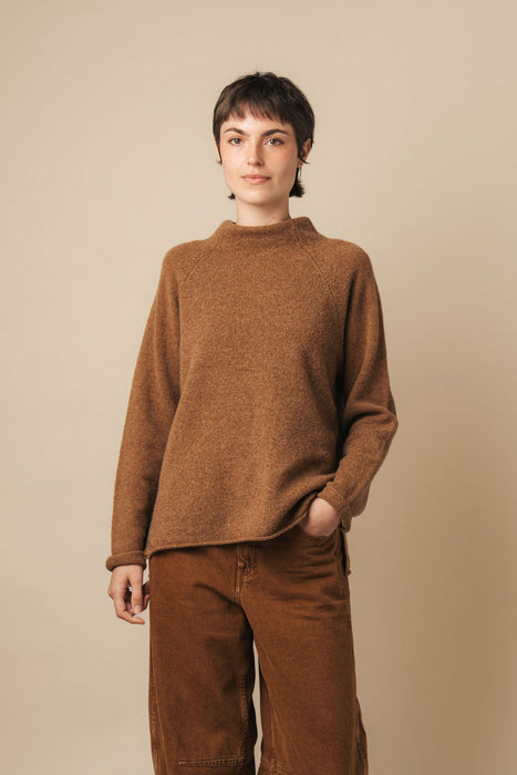 NEW Eribé Corry Raglan Sweater - Driftwood