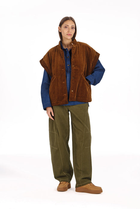 NEW Komodo Daze Gilet in Chestnut