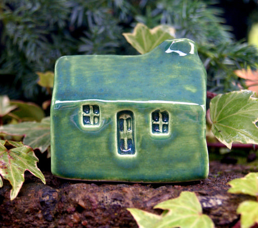 Glenshee Pottery - Wee Bothy with box (Various colours available)