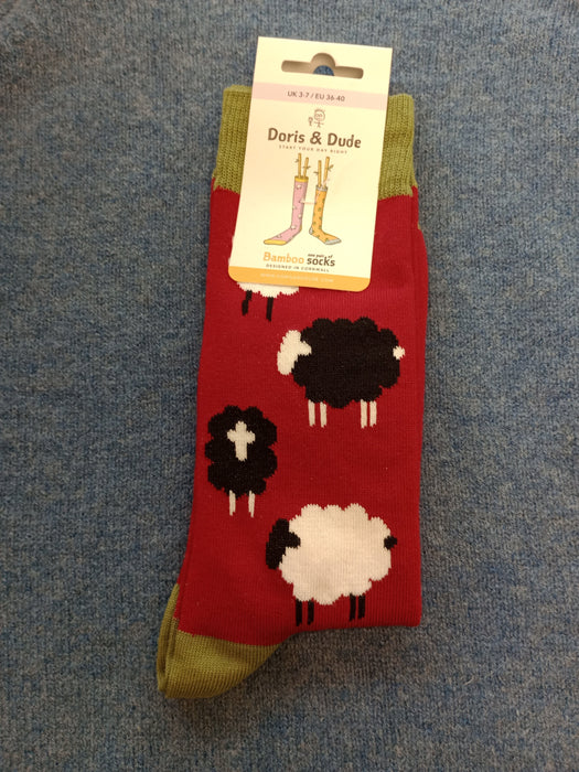 Doris & Dude Red and Green Sheep Socks