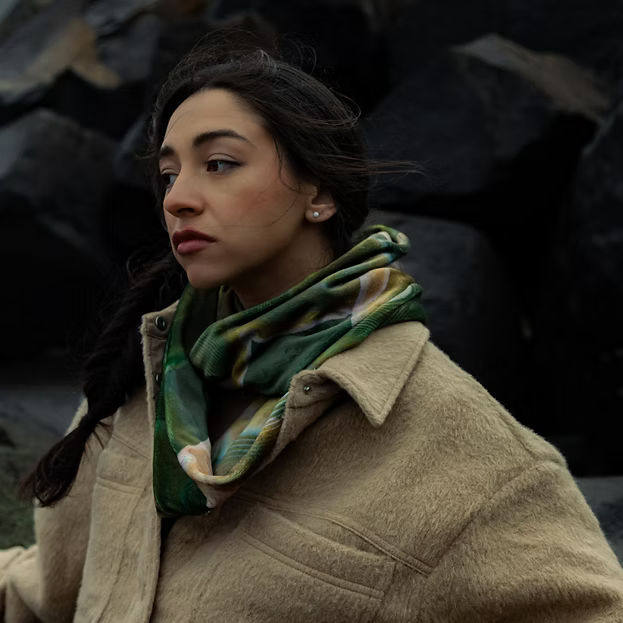 Agate & Ayre - Velvet Infinity Scarf - Moss