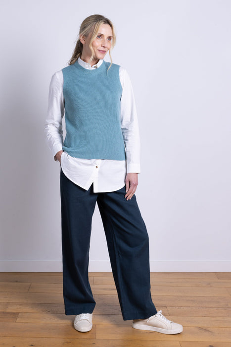 NEW 25% OFF Nomads Cotton Shirting Shirt in White