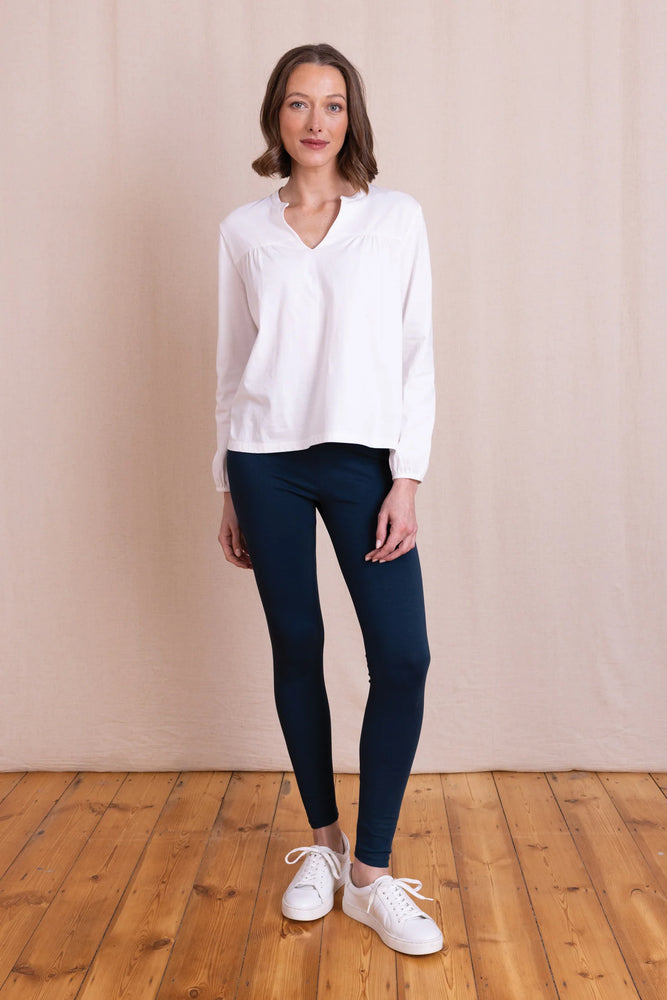 NEW Nomads Leggings - Navy