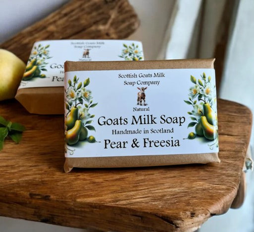 Scottish Goats Milk Soap Company - 95g Bar of Soap (Pear/Freesia)