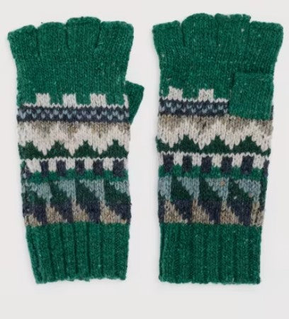 NEW Seasalt Day Moon Mittens Zig Zag Geo Dark Forage Mix