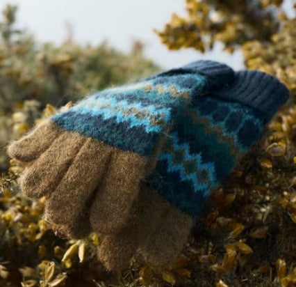 NEW Seasalt Very Clever Gloves - Modernist Cyan Multi