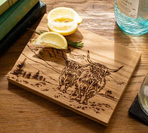 NEW Selbrae House 'Scenic Highland Cow' Oak Bar Board