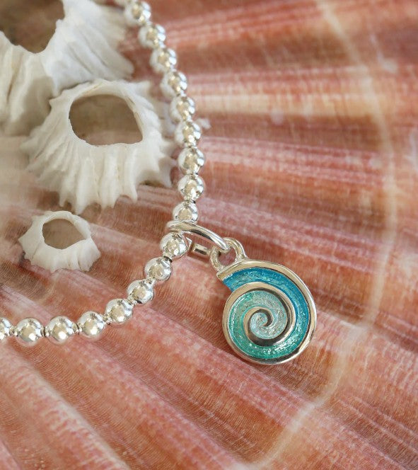 Sheila Fleet Skara Spiral Stretch Bangle In Shallows (EFBLX79)