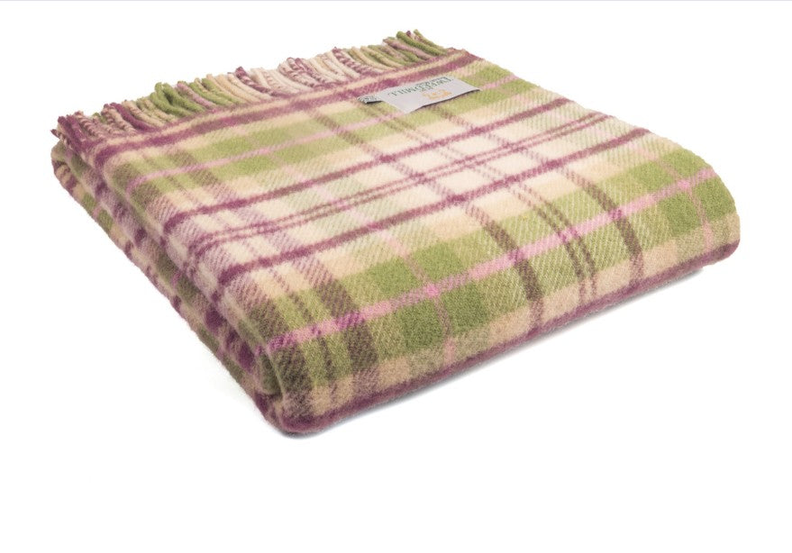 Tweedmill Textiles - Lifestyle Knee Rug - Cottage Pink