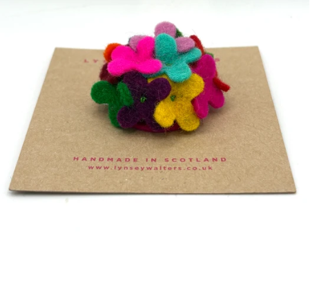 Lynsey Walters - 50s Button Brooch
