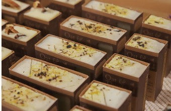 Oat & Thistle - Mentha Botanical Soap