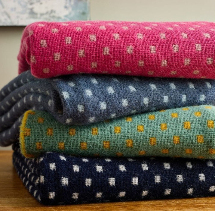 Tweedmill Textiles -  Pure New Wool Throw With Blanket Stitch - Pink With Dusky Pink Dots