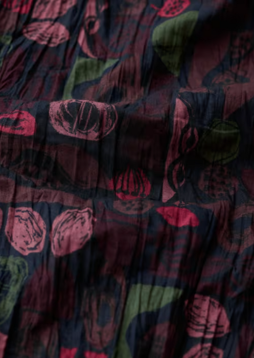 Seasalt Larissa Shirt - Sculpted Shapes Dried Roses