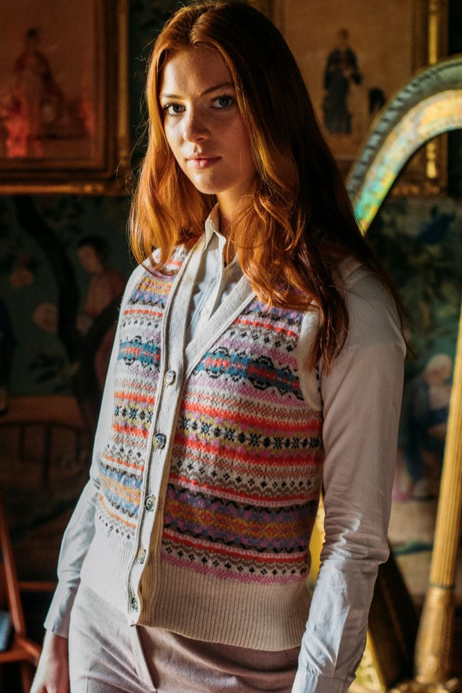 NEW Eribe Kinross Waistcoat - Coral