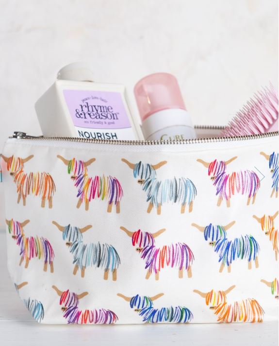Hairy Coo - Waterproof Oilcloth Wash Bag
