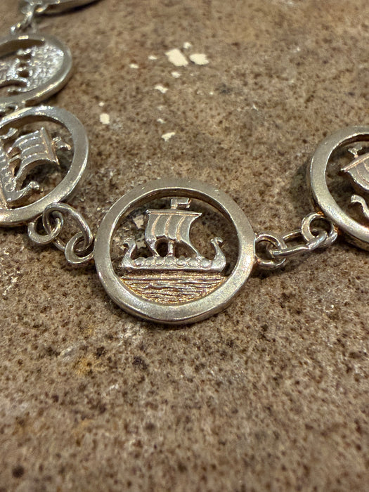 Pre Loved - Ortak Viking Galley Ship Bracelet