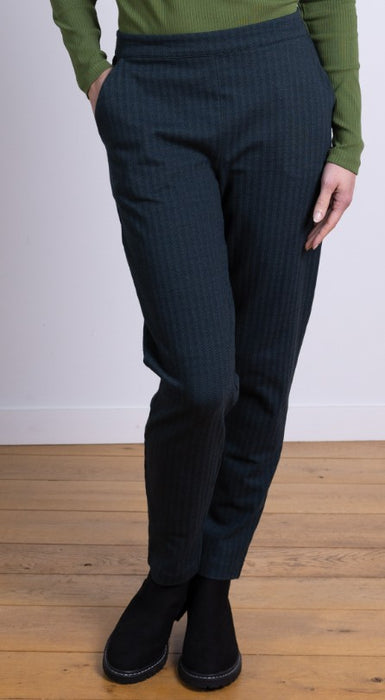 NEW 25% OFF Nomads Organic Cotton Slim Leg Trouser - Midnight