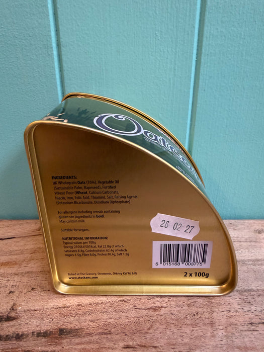 Stockans Oatcake Tin with two packets of oatcakes