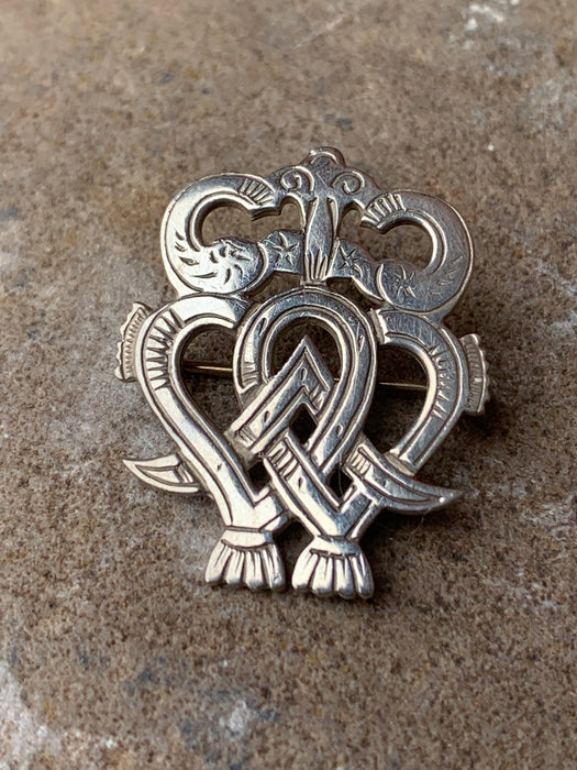 Pre Loved - Ola Gorie Brooch