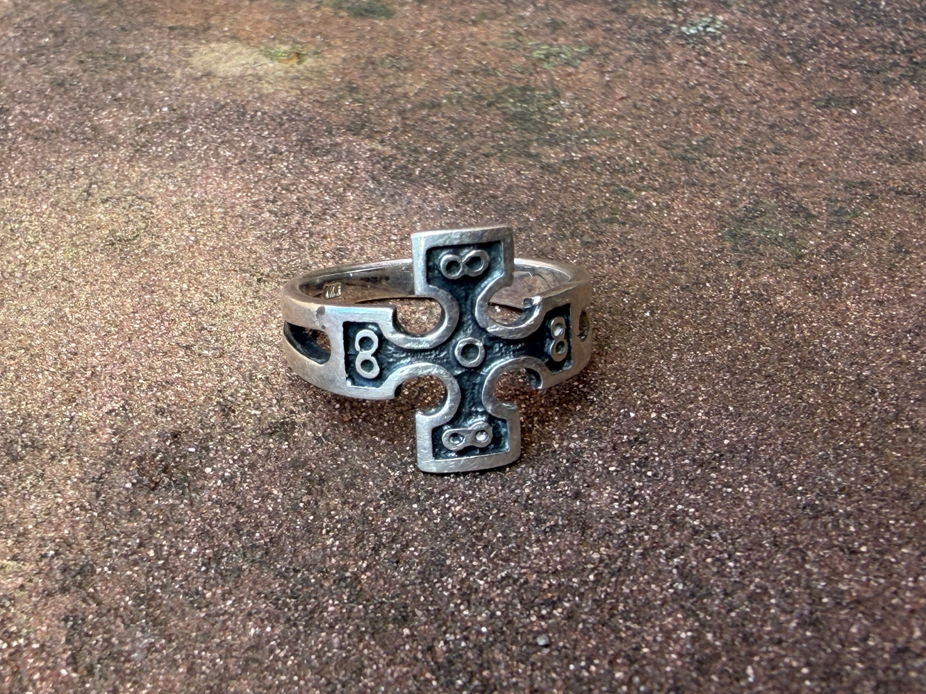 Pre Loved - Ola Gorie Burrian Cross Ring Size Q
