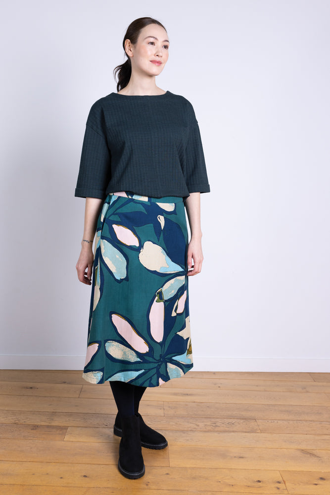 NEW 25% OFF Nomads Textured Tencel Midi Skirt in Nordic