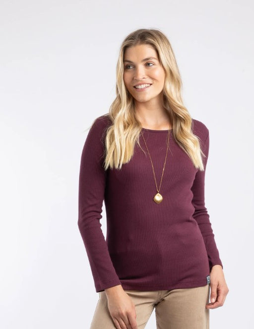 NEW 25% OFF Weird Fish Maine Long Sleeve Outfitter T-Shirt Aubergine