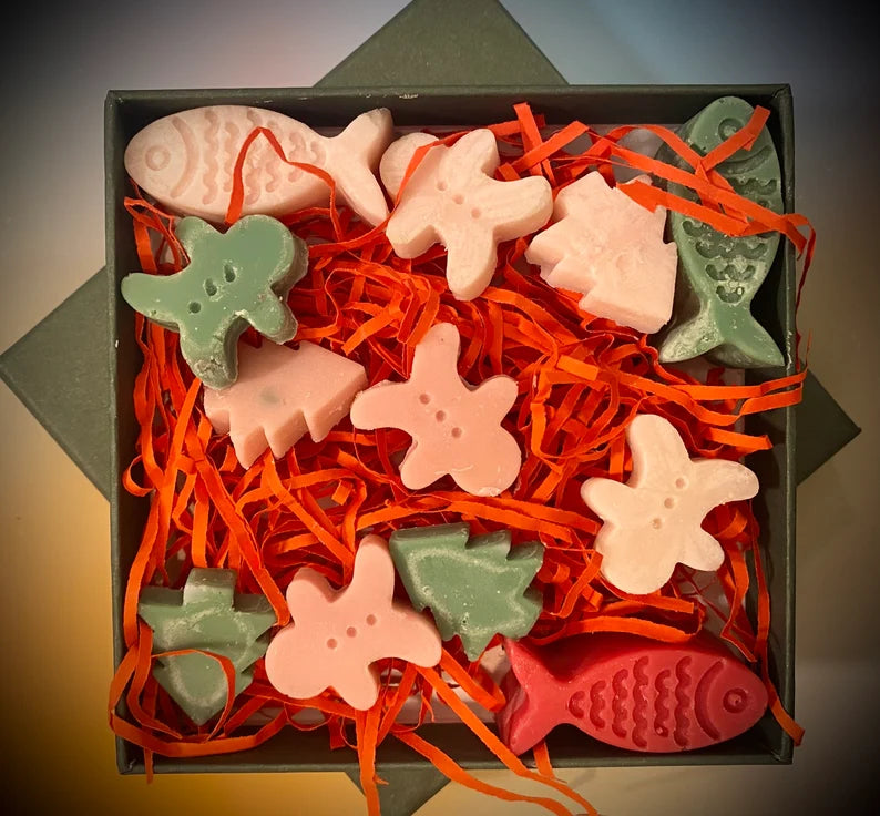Christmas Wax Melts Made in Orkney by Elsa Tait Designs