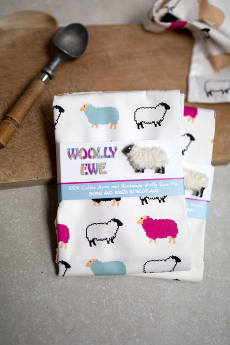 Hairy Coo & Co. - Woolly Ewe 100% Cotton Apron (with Woolly Ewe Brooch)