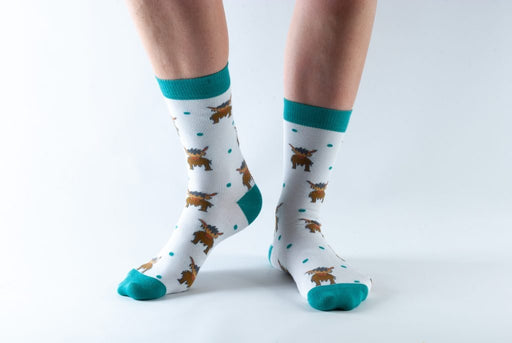 Doris & Dude Green Highland Cow Socks Size 3-7